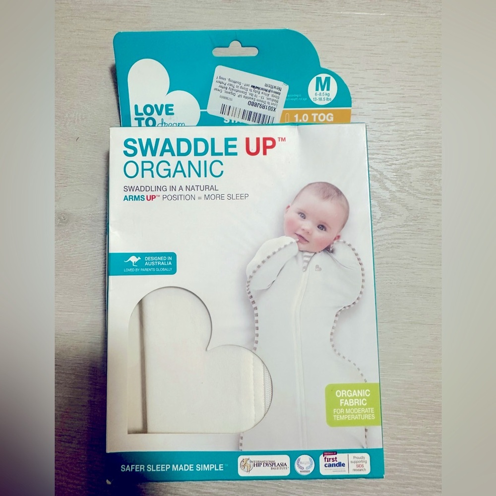 Swaddle up organic- new white swaddle in box size medium 3 to 6 months